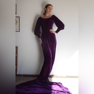 Insane 1930s Gown w/ 6ft long train
